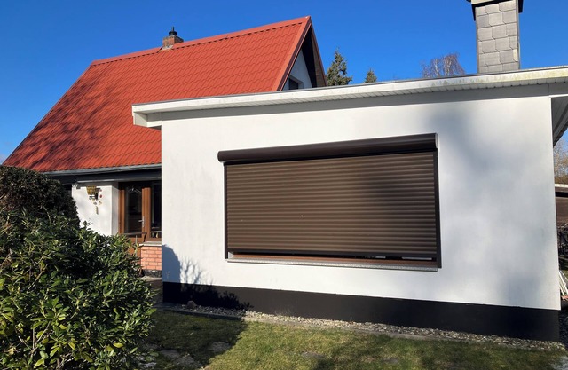 Quietly located vacation home with 500 square meters of landscaped, enclosed grounds