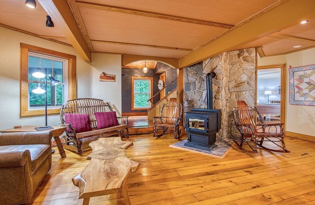 Quilt and Craft Retreat in Smoky Mountains