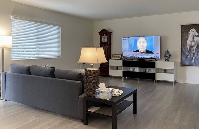 ⛳ Quite and Convenient condominium in the 55+ community, 10 min to Laguna beach