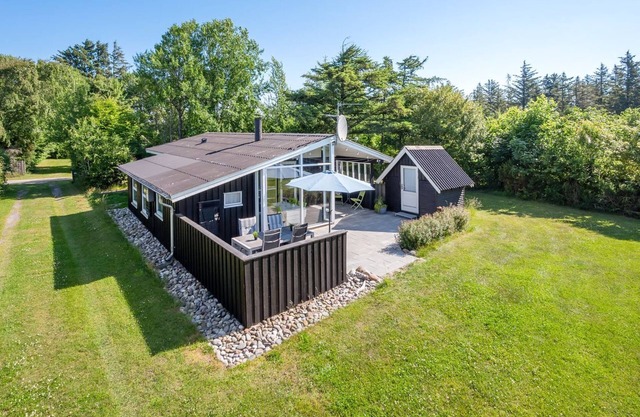 "Raisa" - 200m to the fjord by Interhome