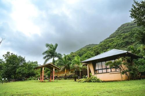 Rajlok Resort