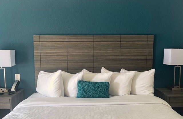 Ramada by Wyndham Lumberton