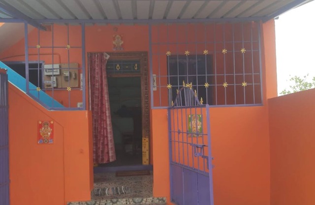 Raman alayam Guest House