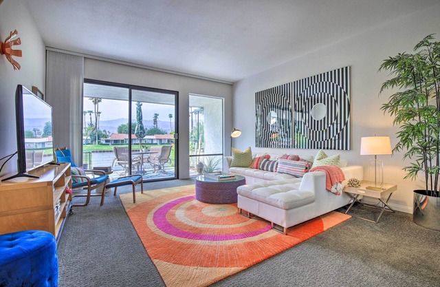 Rancho Mirage Condo on Fairway w/Resort Amenities