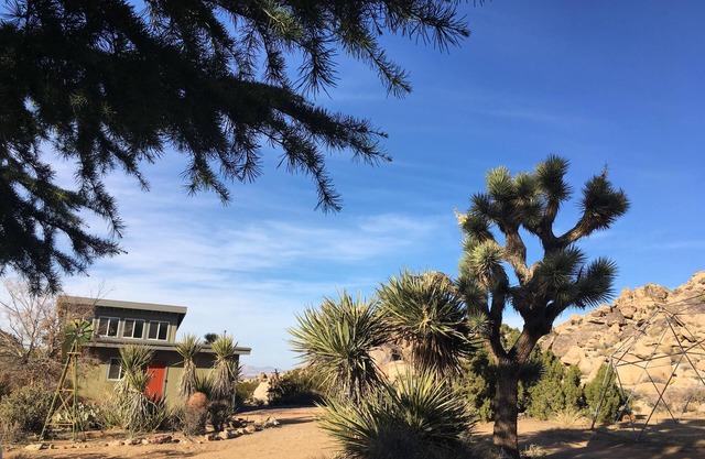 Rancho Rockotillo - Breakfast in the Boulders next-door to National Park !