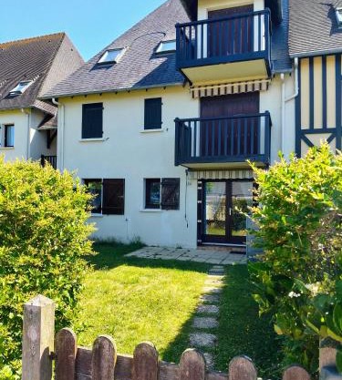 Ravissant Cottage avec jardin, refait à neuf, 2 à 5 pers