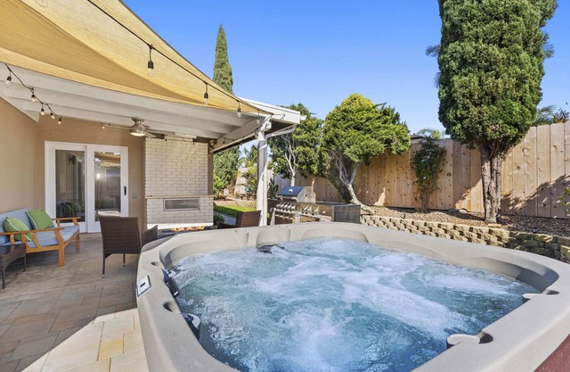 Redecorated/Seaside Dream/Jacuzzi/Patio