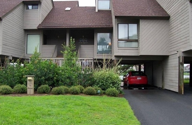 Reduced Rates. Call: winter rentals, snowbirds, & golfer rates. See Sale rates