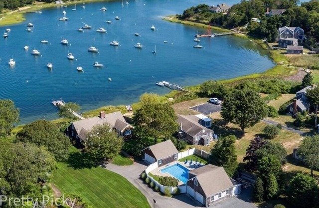 Reel Paradise: Heated Pool, 676-C