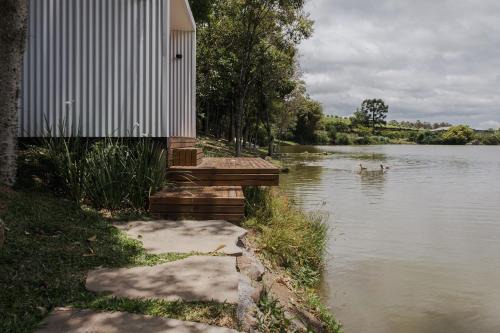 Refúgio com Lago Privativo no Vale dos Vinhedos