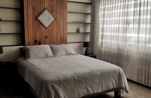"REFUGIO DE PAZ” La Carolina park, w/Netflix!