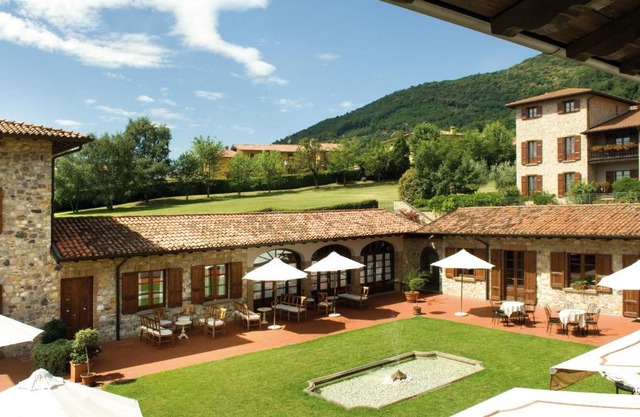 Relaisfranciacorta