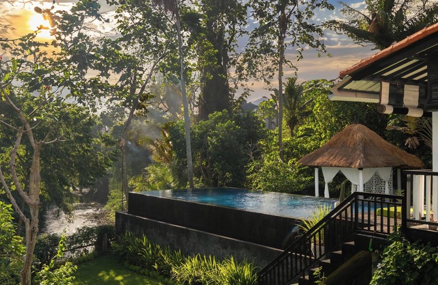 Relax by the River in Ubud Surrounding