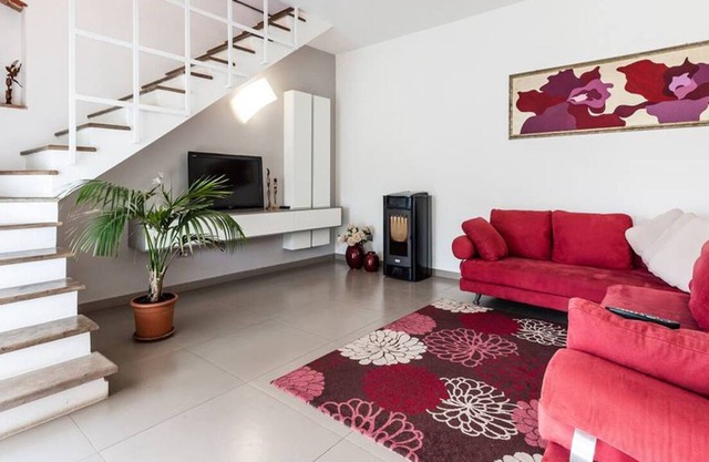 Relax in the countryside ... a few steps from the sea and from the city!