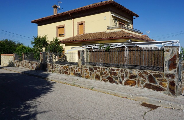 RELAX LUXURY VILLA WITHOUT POOL