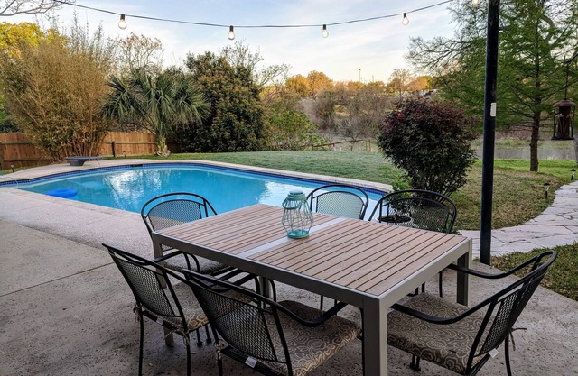 Relax Poolside at a Luxurious Creekside Home near Downtown Round Rock