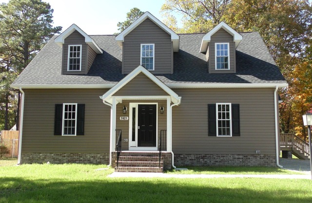 Relaxing 5 bdrm nice outdoor covered porch
