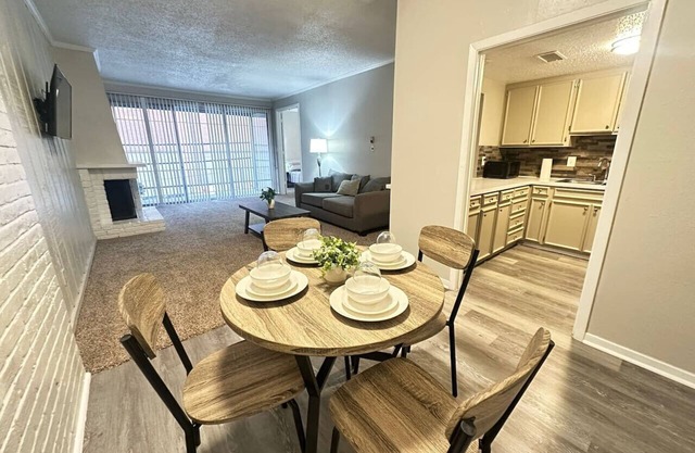 Relaxing Bay Area Stay Near Houston Attractions