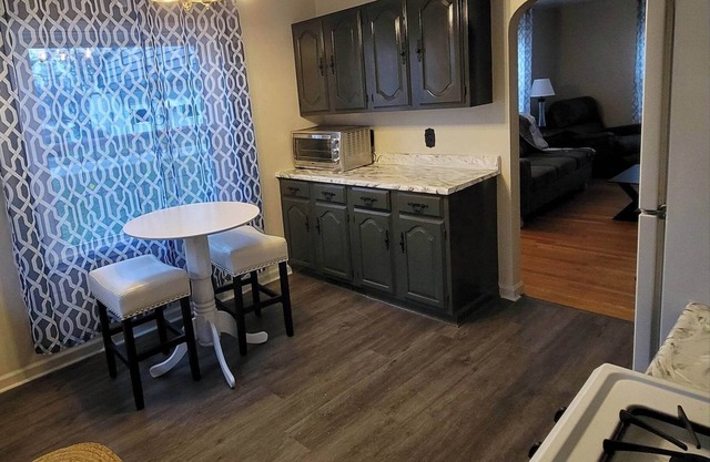 Relaxing Boardman 3 Bedroom Home