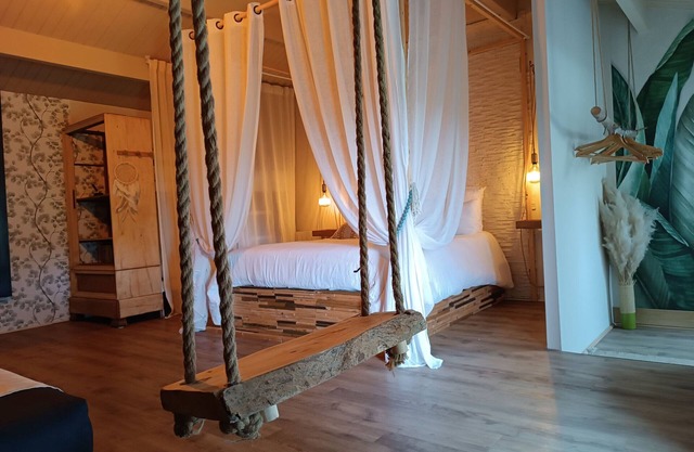 "Relaxing Countryside Retreat with Spa, Garden, and Modern Amenities"