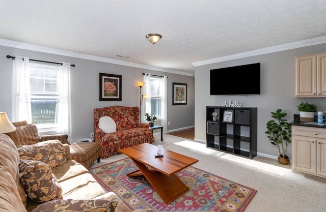 Relaxing home near Interstate 75