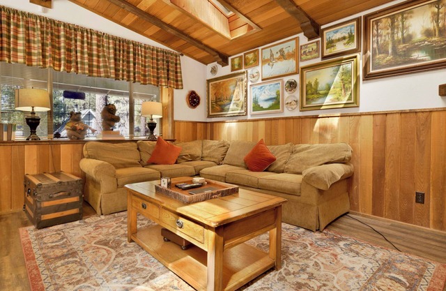 Relaxing Moonridge Cottage at Bear Mountain Resort