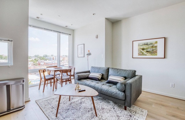 Remarkable H Street 2BR w/W/D, nr Restaurants, by Blueground