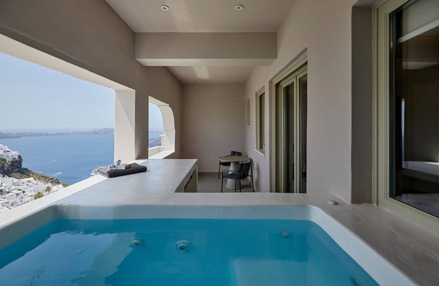 Remarkable Santorini Villa | Villa Tyki Mikk | 1 Bedroom Suite | Outdoor Hot.