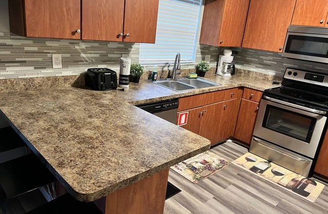 Remodel Home 2022 3Bed 2BATH HOME, Near LEGOLAND AND OTHER ATTRACTIONS