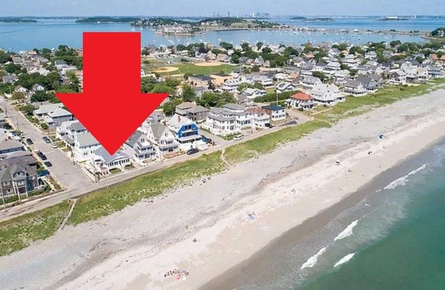 Renovated Beach House with 180 degree Ocean Views, Steps to the Sand