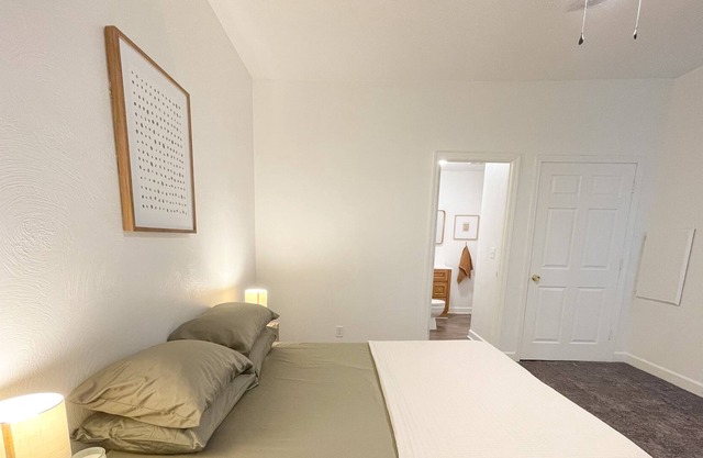 Renovated Cottage in Carterville
