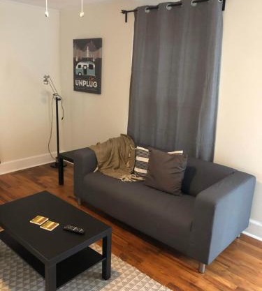 Renovated Space Close To Downtown - A