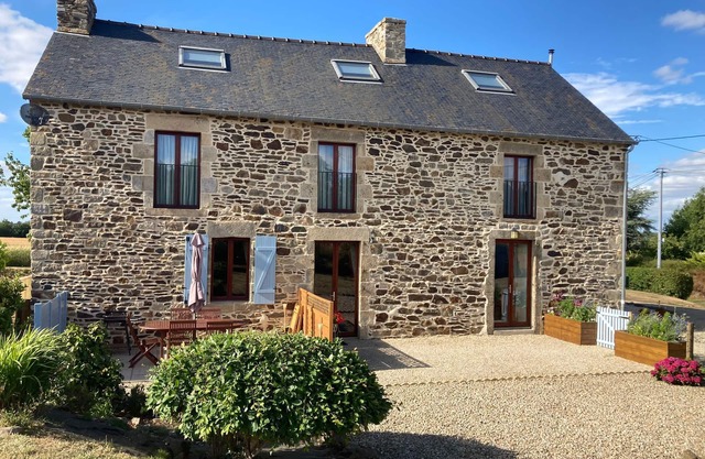 Renovated well equipped farmhouse with wifi