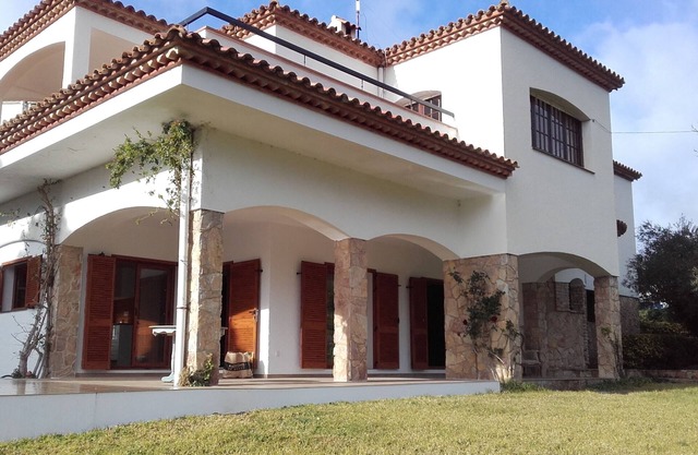 Rent Apartment sleeps 6 in nice house in El Port de la Selva - Spain