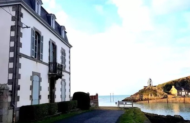 Residence 619-pleneuf Val Andre - Large villa of 140m2, with splendid views of the port of Dahouët.