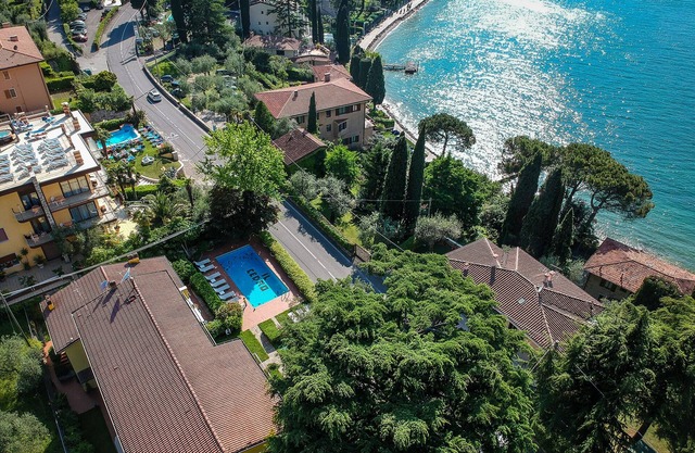 Residence Il Cedro APT 1-Pool and lake view, Residence Il Cedro APT 1 - Piscina e vista lago