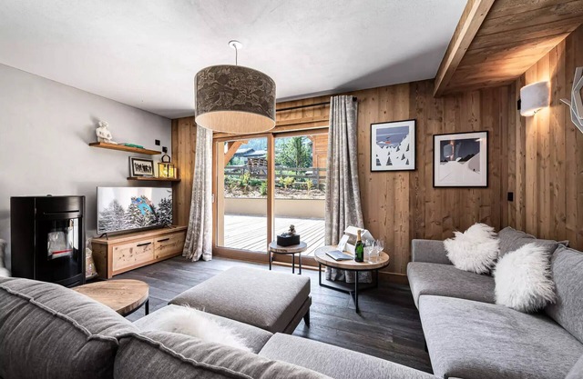 Residence La Ferme Des Lanches - 4 Rooms for 8 People