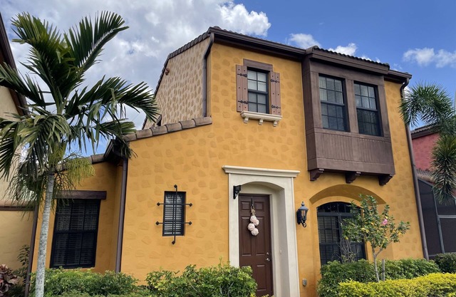 Resort Living at its Finest in Fort Myers!