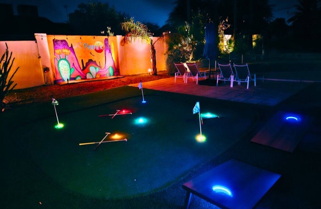 Resort Style Living I Fresh Fruit I Heated Pool + Mini Golf I Luxe 4BR I