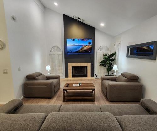 ResortLiving Golf Pool Gym Peace 2Bed 2Bath Oasis
