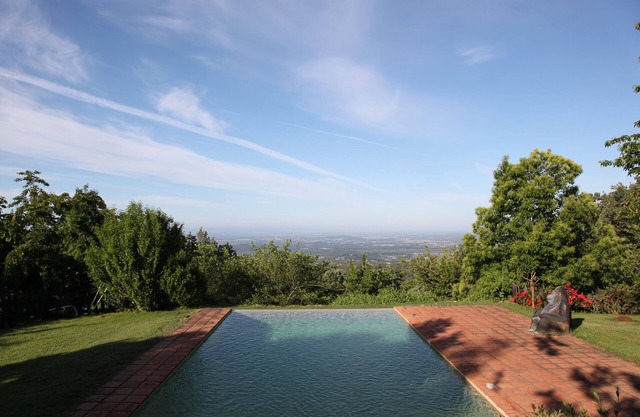 Restored traditional house with private pool and overlooking the valley of Tiétar
