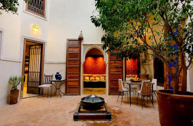 Riad 92 - Architect's Riad in the Exclusive Dar El Bacha