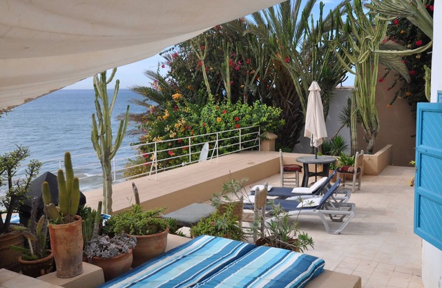 Riad, exceptional location, waterfront, Taghazout village