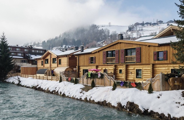Riverside chalet with sauna and terrace in Kaprun