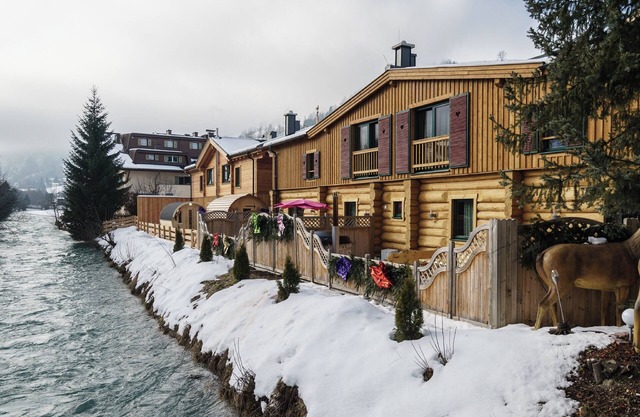 Riverside chalet with terrace and sauna in Kaprun