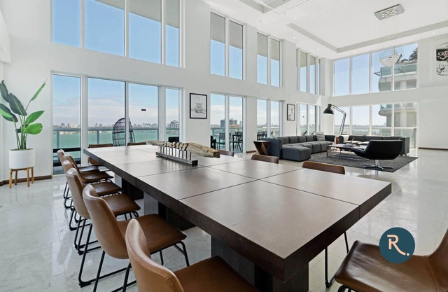 Roami at Adagio | Miami | Waterfront 6BD