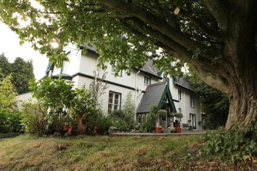 Robin Hill House Heritage Guest House