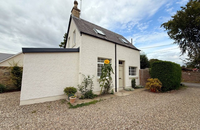 Robins Nest - Cosy Cottage in Blairgowrie, Perthshire