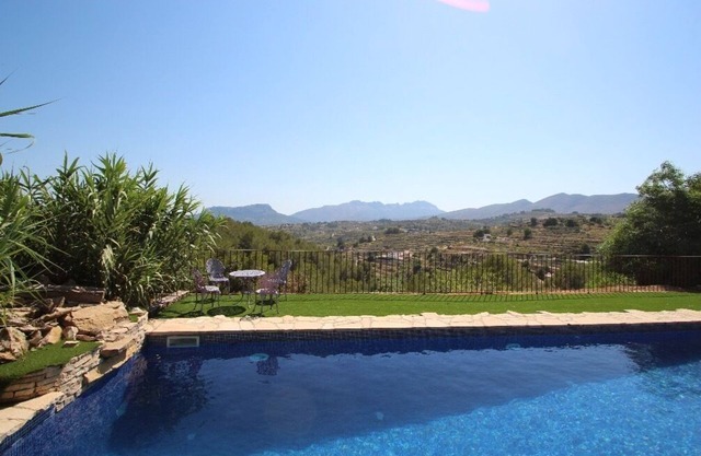Rocasol - rustic finca for nature lovers in Benissa