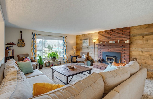 Rockaway Beach Vacation Rental: Walk to Ocean